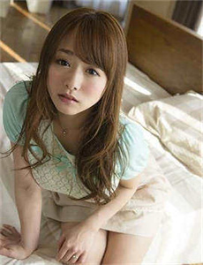 美女全身光子