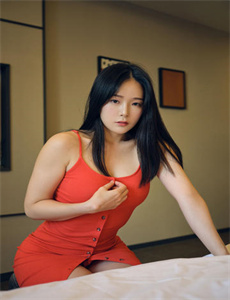 免费乱色伦片